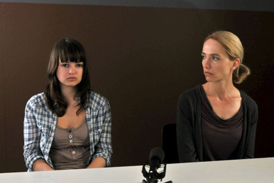 EIN STARKES TEAM - Die Gottesanbeterin: Michelle Barthel, Ursina Lardi